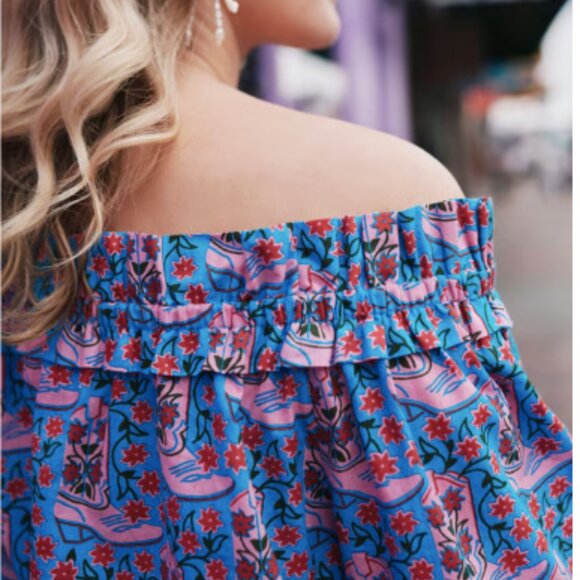 Printfresh Tops - NWOT Printfresh Nashville Collection Cowboy Top